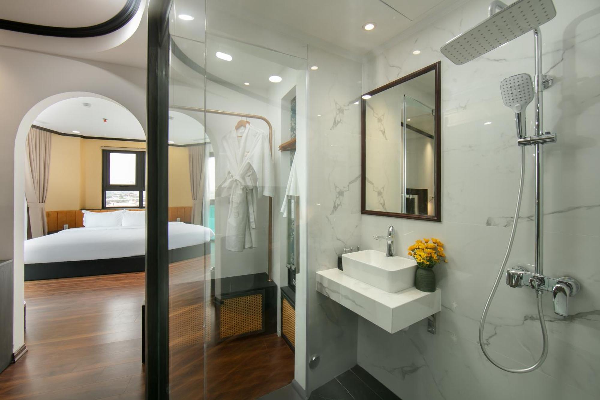 Hanoi Plaza Suite Hotel & Spa מראה חיצוני תמונה